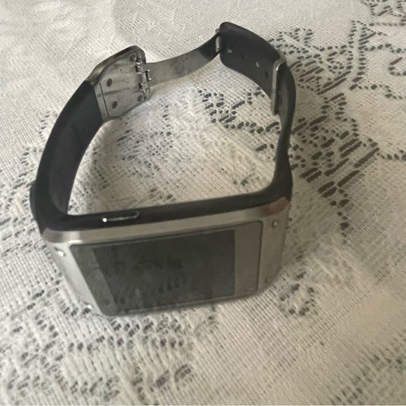 Original Samsung Galaxy Gear SM-700